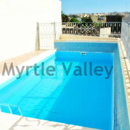 8 Bedrooms With Private Pool And Wifi At In Gozo Villa *